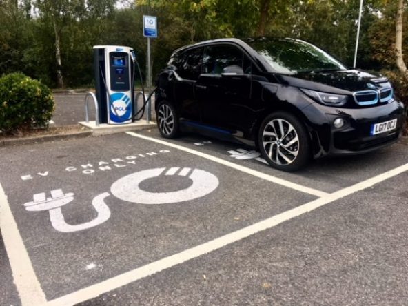 Ultracharge point at The Shy Horse - Chessington