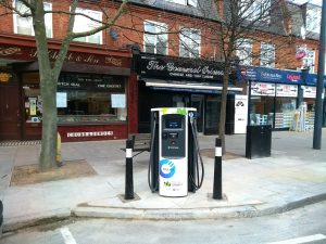 Ultracharge rapidcharge public unit 348352 on Upper Richmond Road West, SW14 7JT
